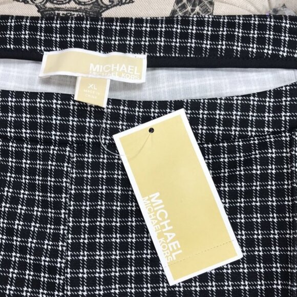 Michael Kors Cropped Checked Pants - Picture 7 of 10